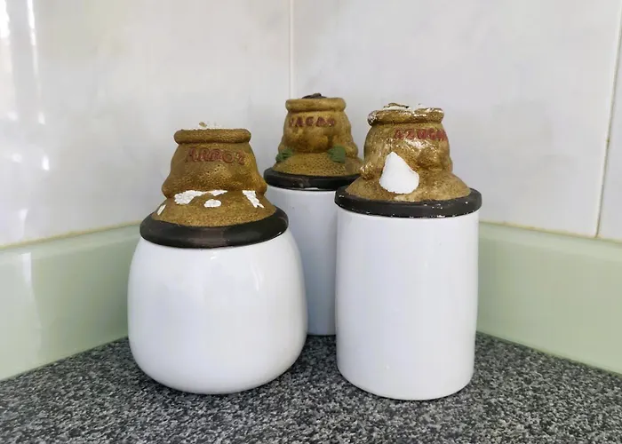 Amorosa Family شقة